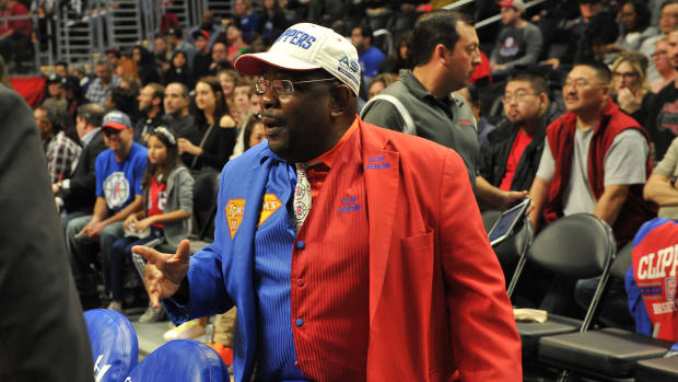 clipper-darrell-clippers-fan.jpg